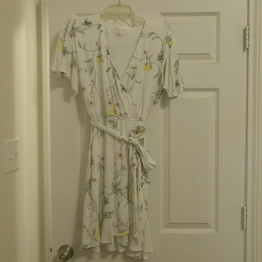 LC Lauren Conrad wrap dress